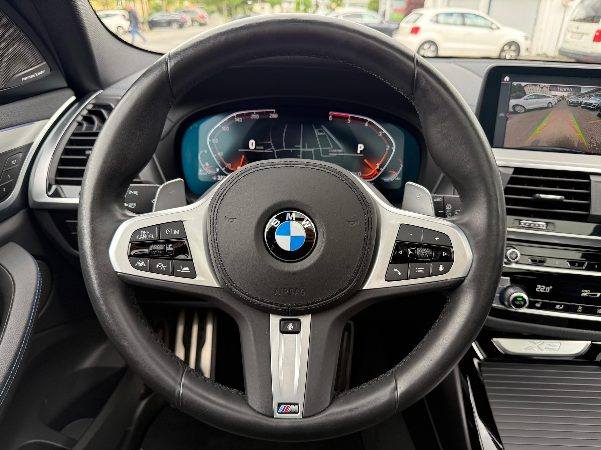 BMW X3 20d xDrive paddles-image-24