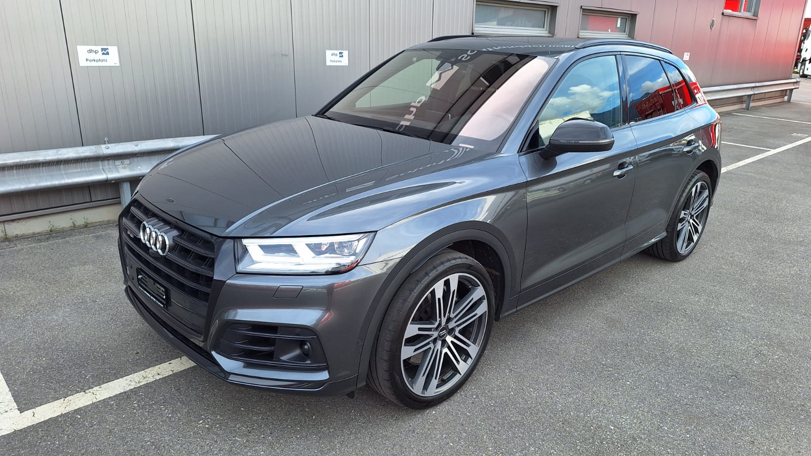 Car photo