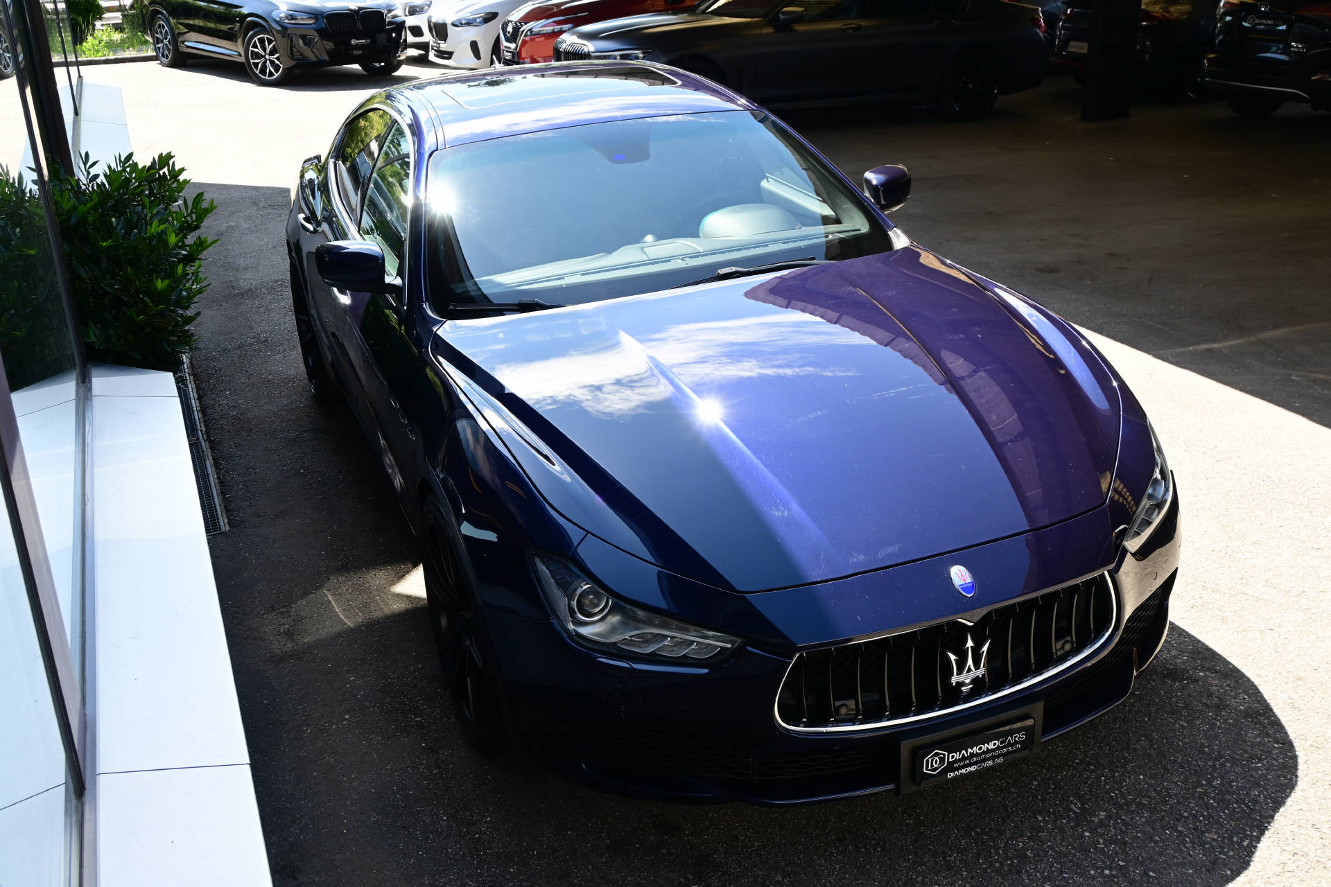 MASERATI Ghibli 3.0 V6 S Q4 **Carbon**-image-1