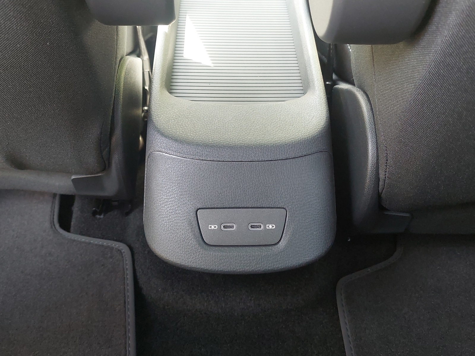 VW ID.3 Pro 59 kWh Pro United-image-10