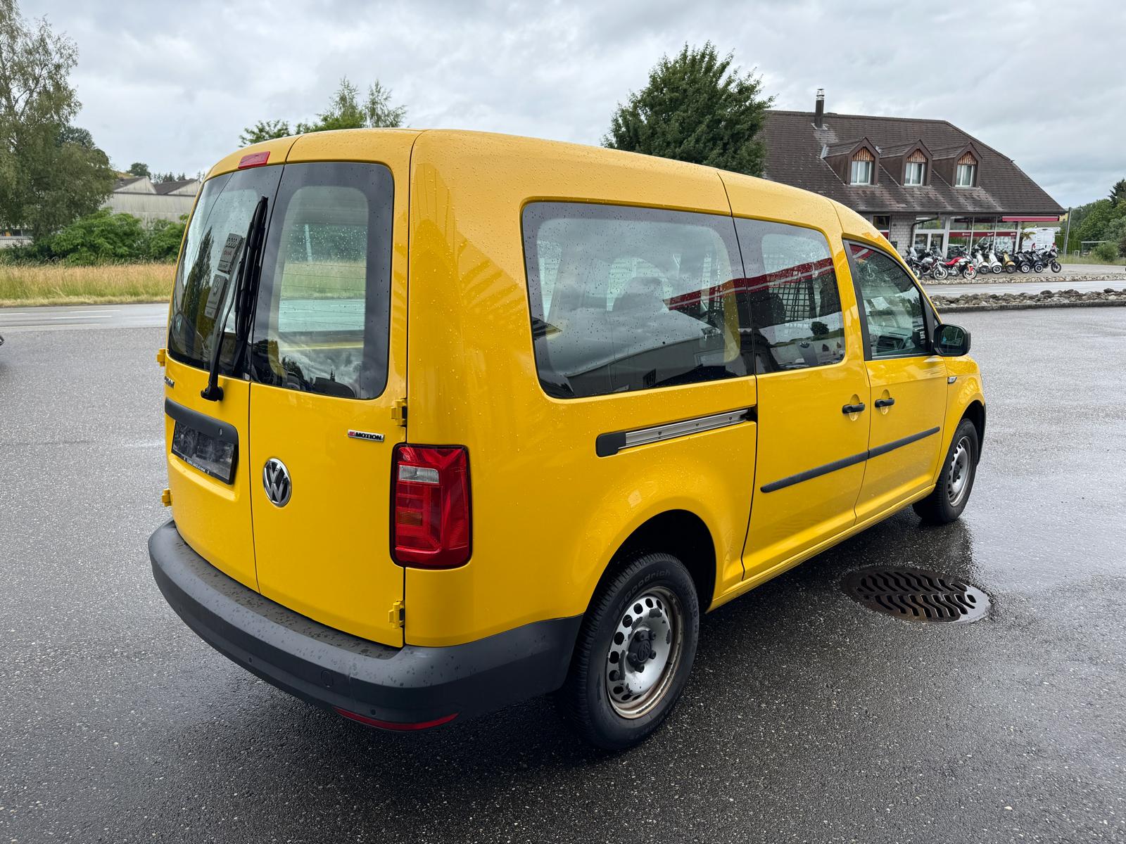 VW Caddy Maxi 2.0TDI 4Motion BlueMotion Technology 4x4 mit Klima-image-4