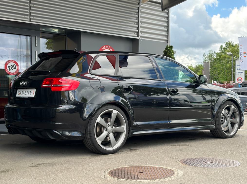 AUDI RS3 Sportback 2.5 TFSi quattro-image-2