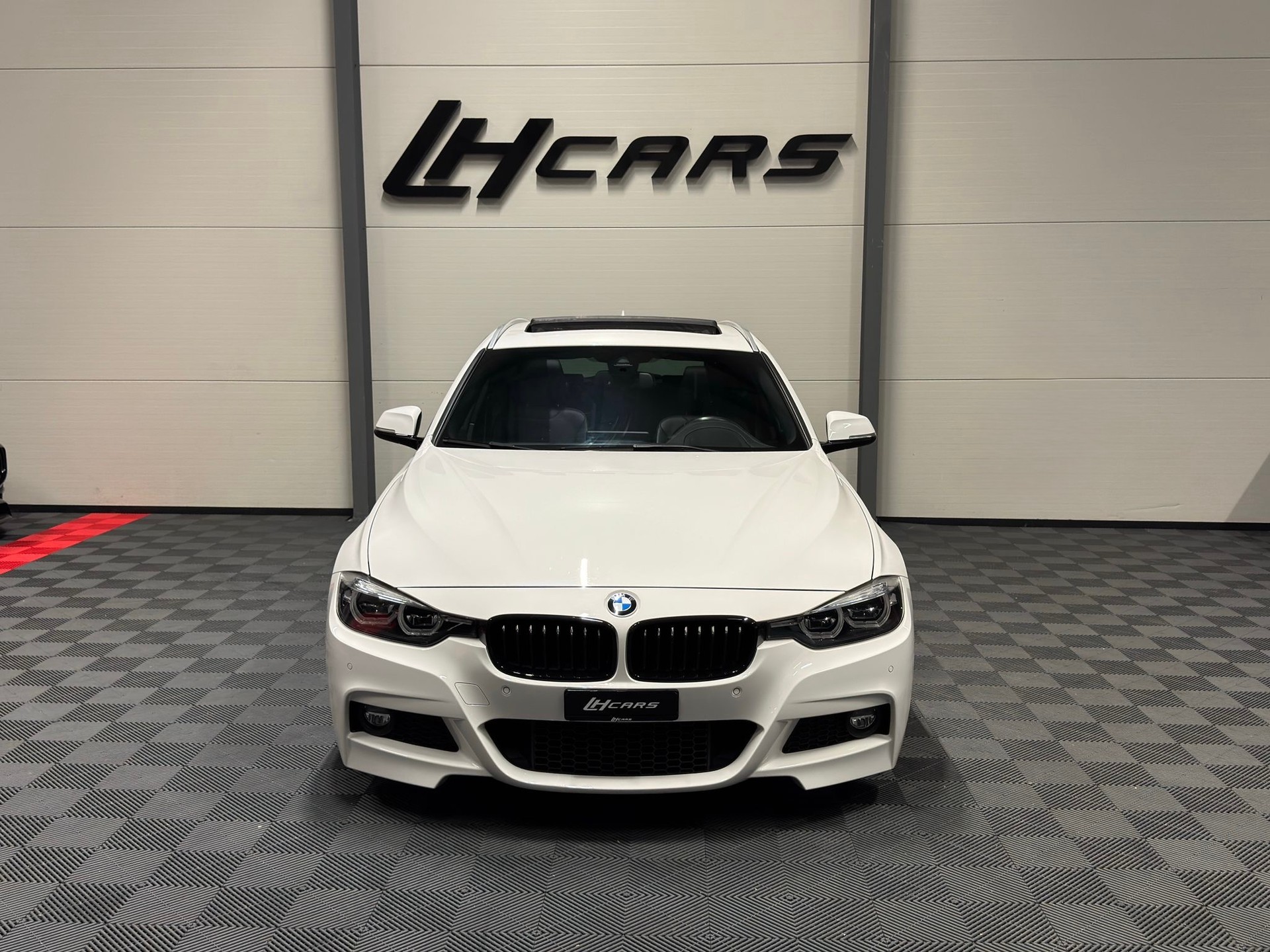 BMW 340i xDrive SAG Touring-image-5
