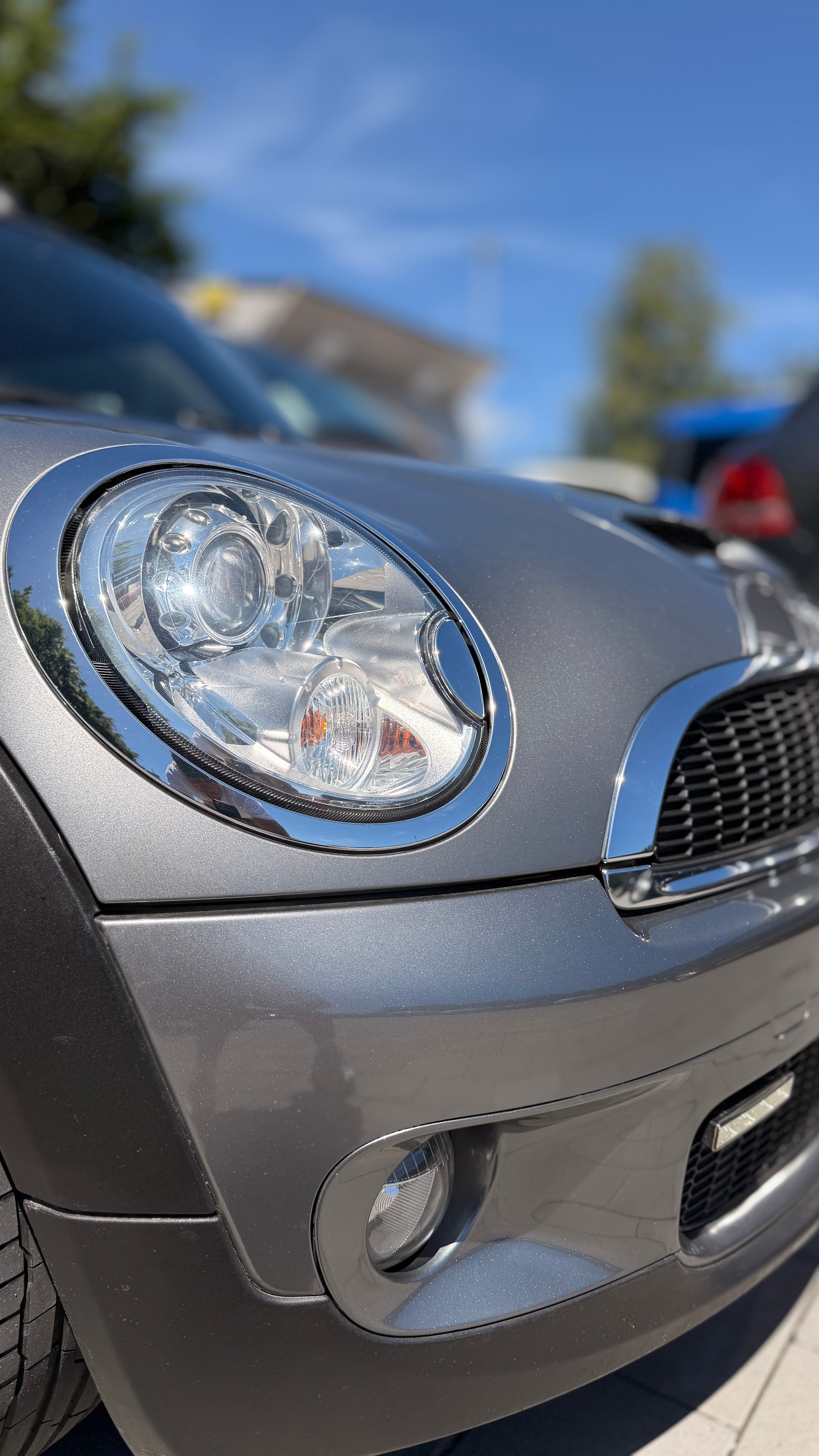 MINI Cooper John Cooper Works Cabriolet-image-10