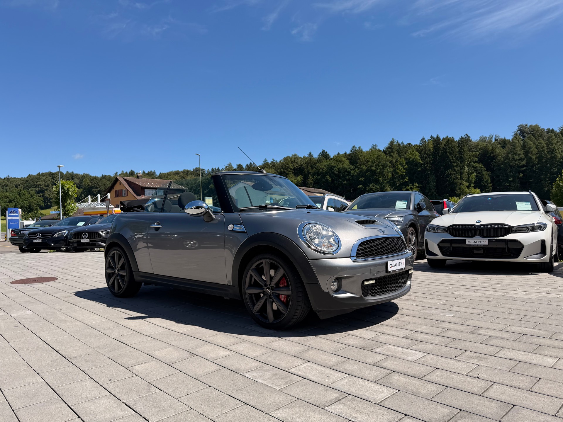 MINI Cooper John Cooper Works Cabriolet-image-0