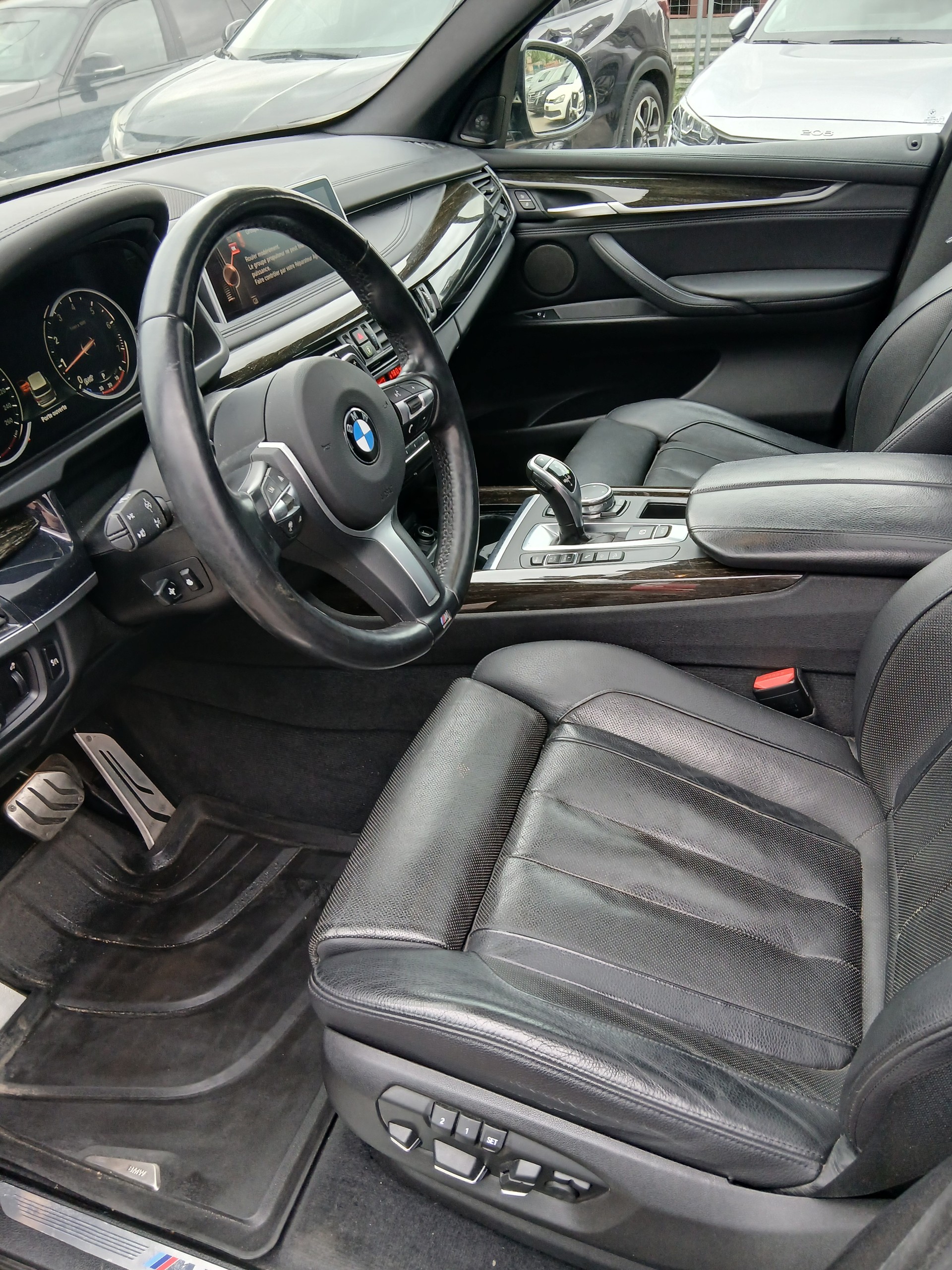 BMW X5 xDrive 50i Steptronic-image-6