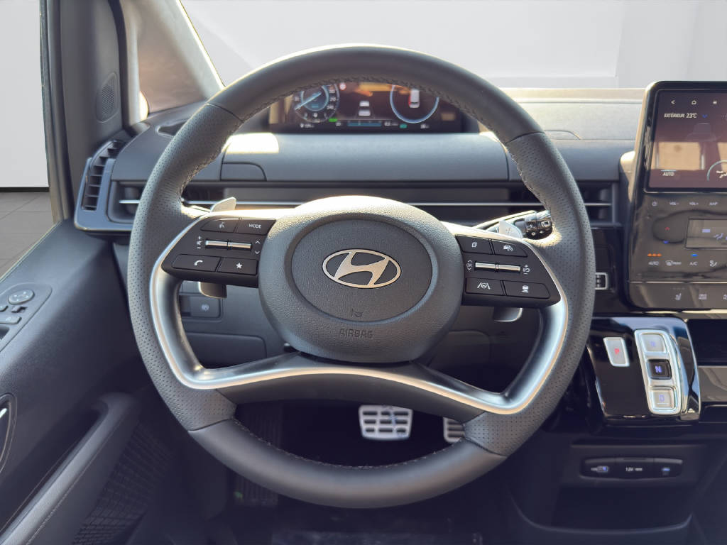 HYUNDAI Staria Premium 1.6 GDi HEV Amplia 7P-image-9