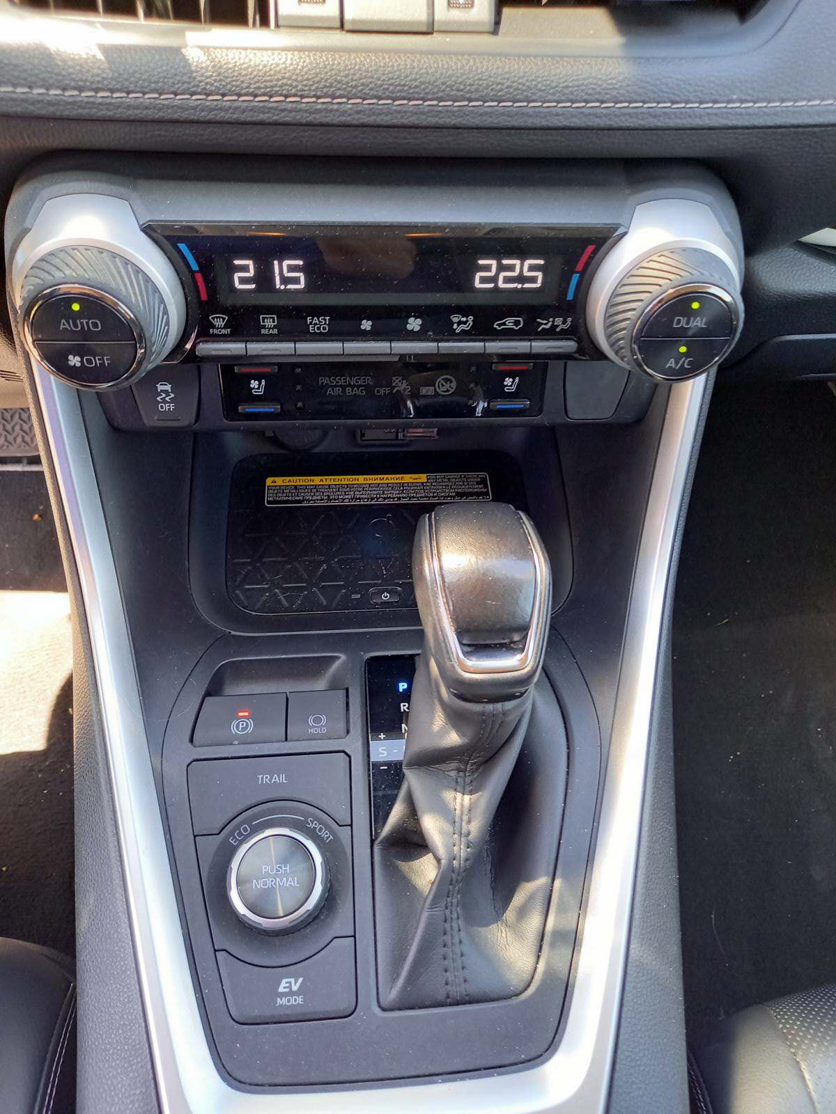 TOYOTA RAV-4 2.5 HSD Premium e-CVT 4WD-image-7