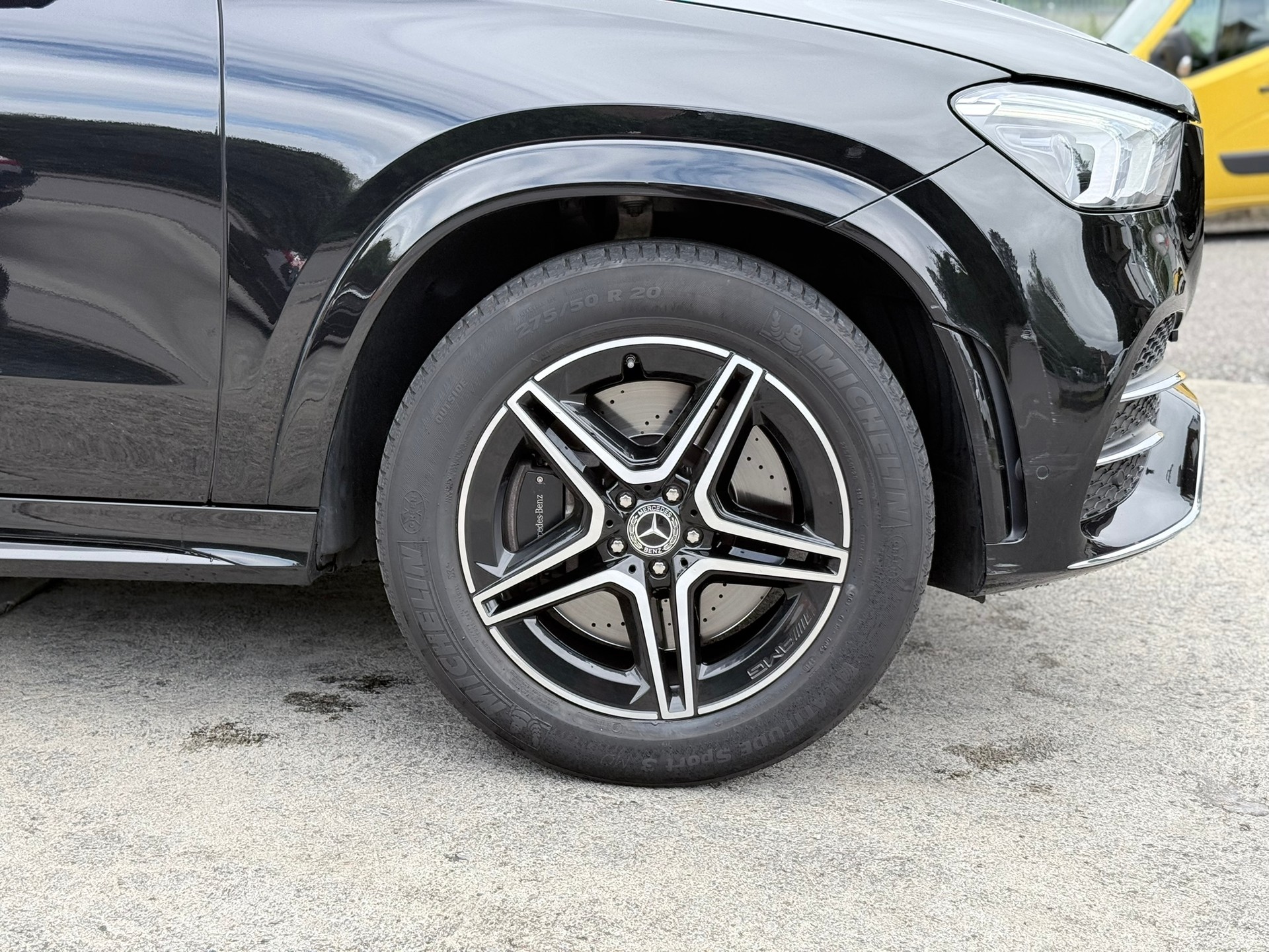 MERCEDES-BENZ GLE 450 4Matic AMG Line 9G-Tronic-image-4