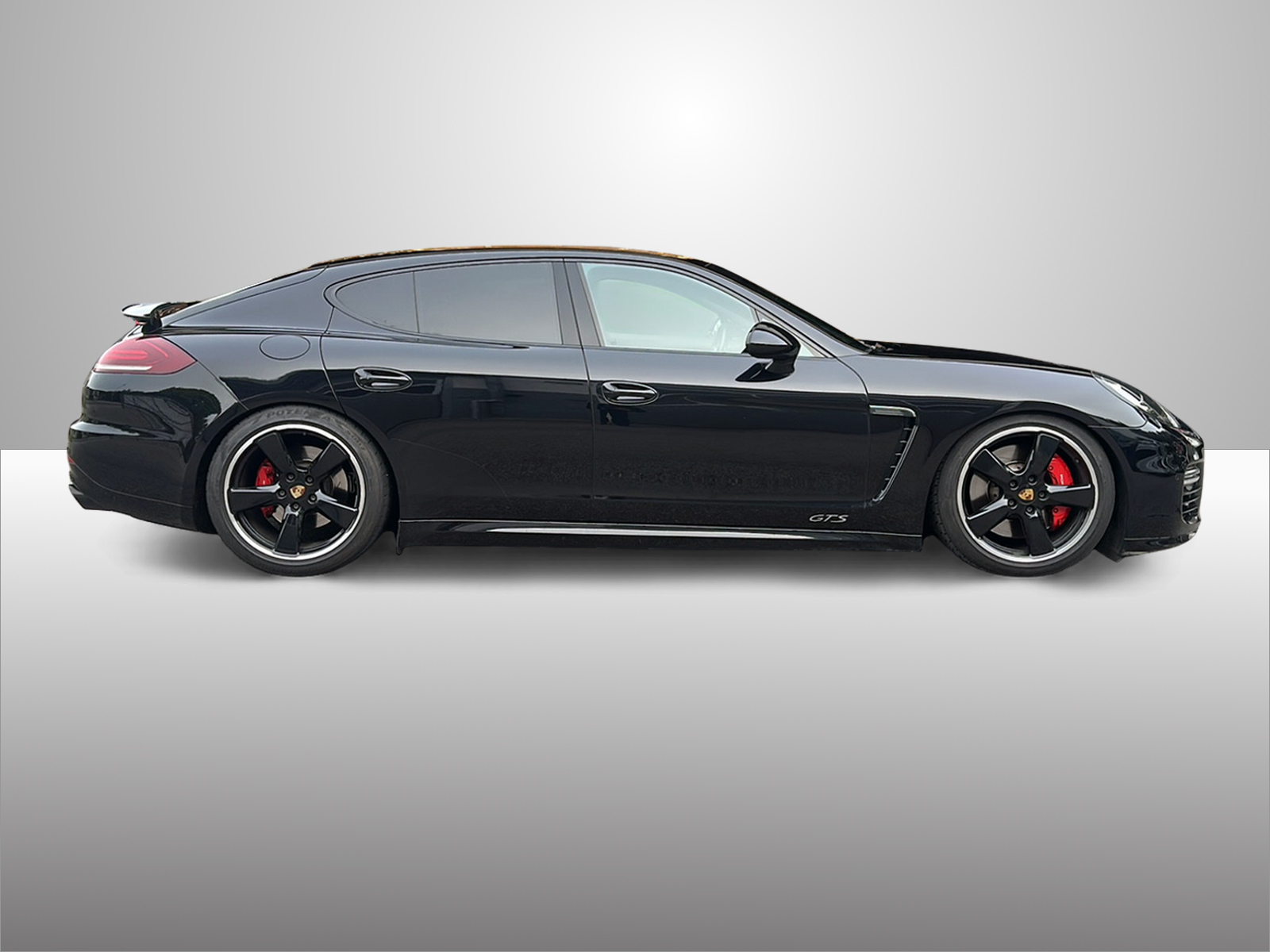 PORSCHE Panamera GTS 4.8 PDK-image-8