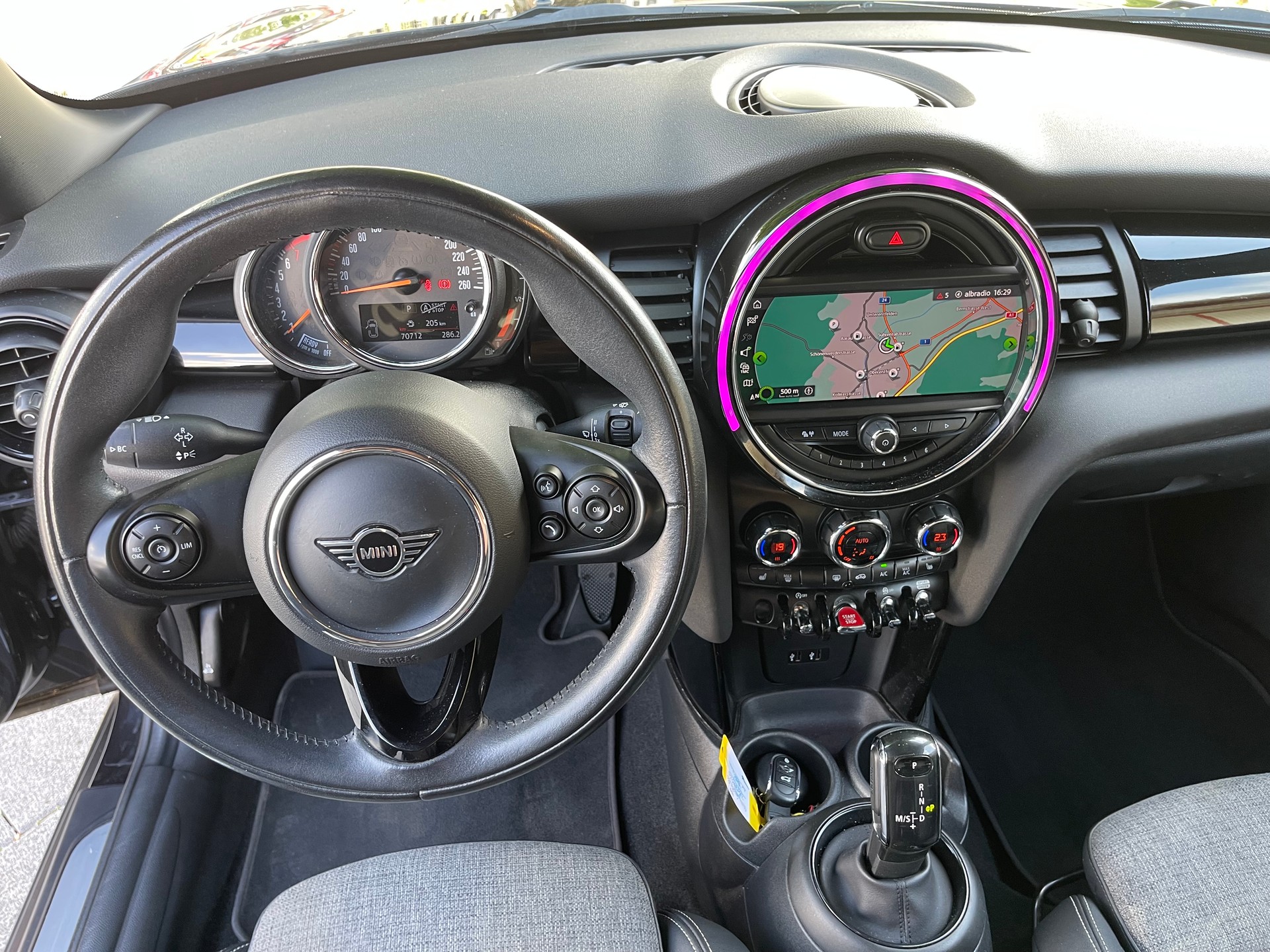 MINI Cooper S Steptronic DKG-image-12