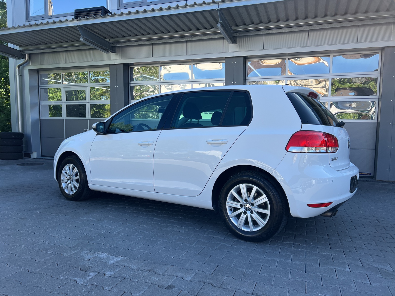 VW Golf 1.4 TSI Team DSG-image-2