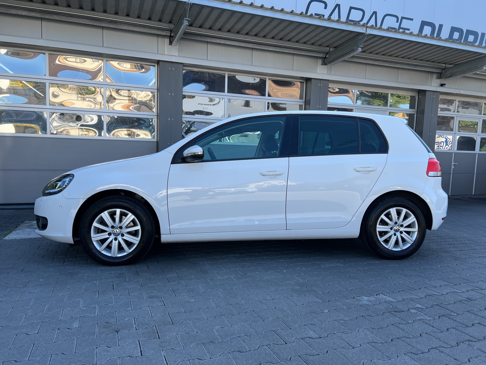 VW Golf 1.4 TSI Team DSG-image-1