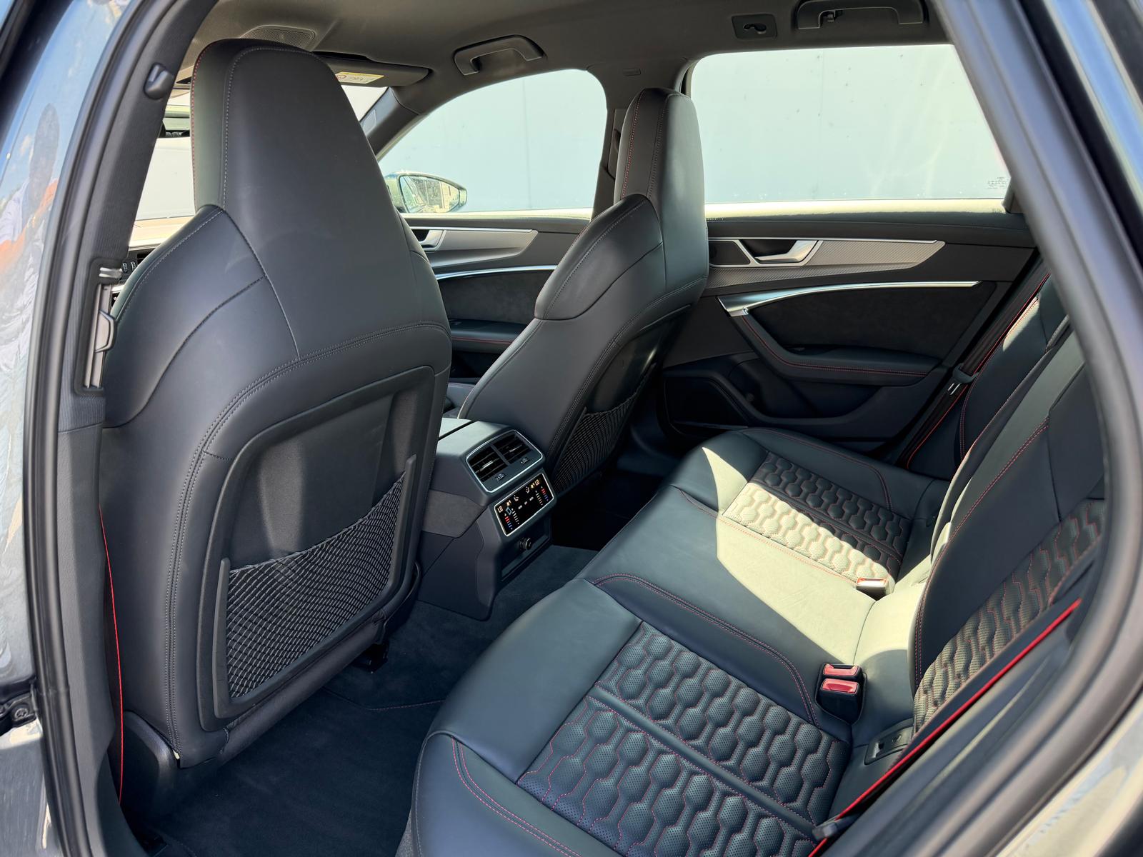 AUDI RS6 Avant 4.0 TFSI V8 quattro-image-6
