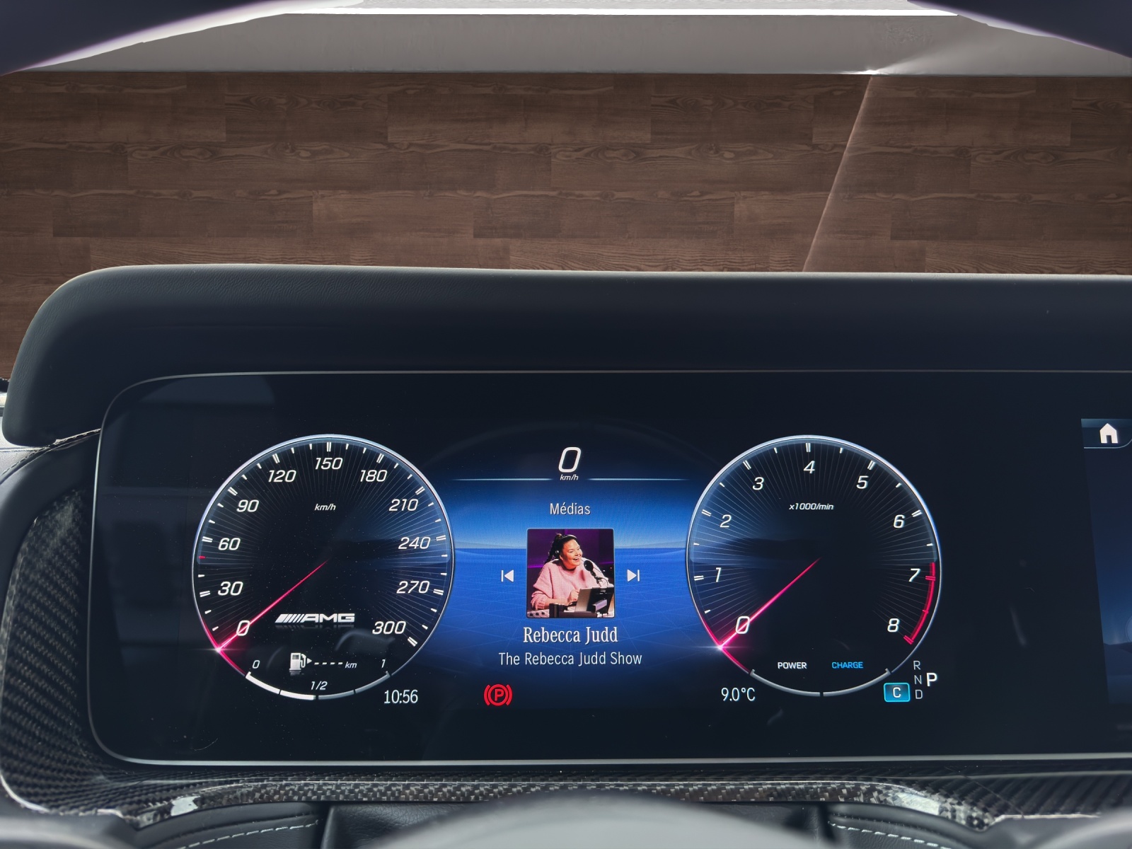 MERCEDES-BENZ G 63 AMG 9G-Tronic-image-10