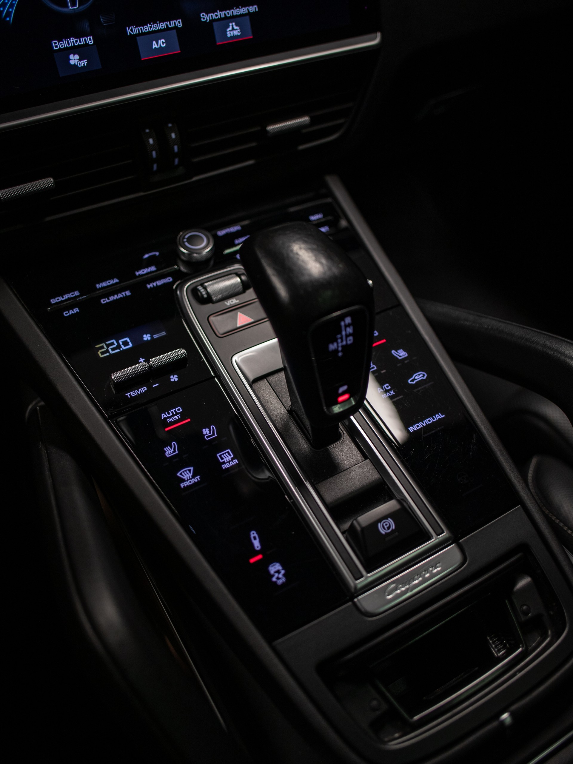 PORSCHE Cayenne Turbo S E-Hybrid-image-20