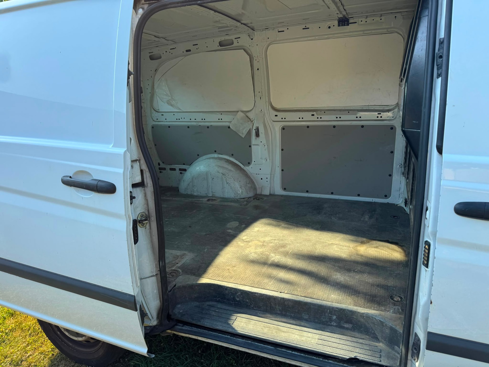 MERCEDES-BENZ Vito 113 CDI Blue Efficiency L-image-4