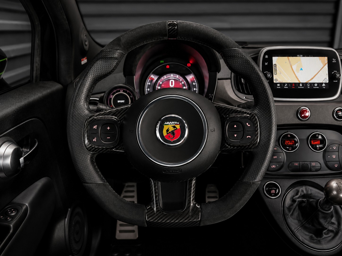 FIAT 595 1.4 16V Turbo Abarth Competition-image-13