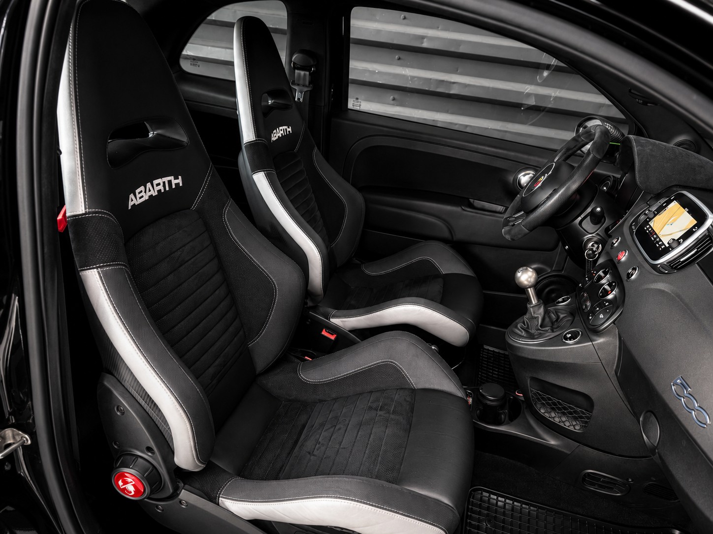 FIAT 595 1.4 16V Turbo Abarth Competition-image-9