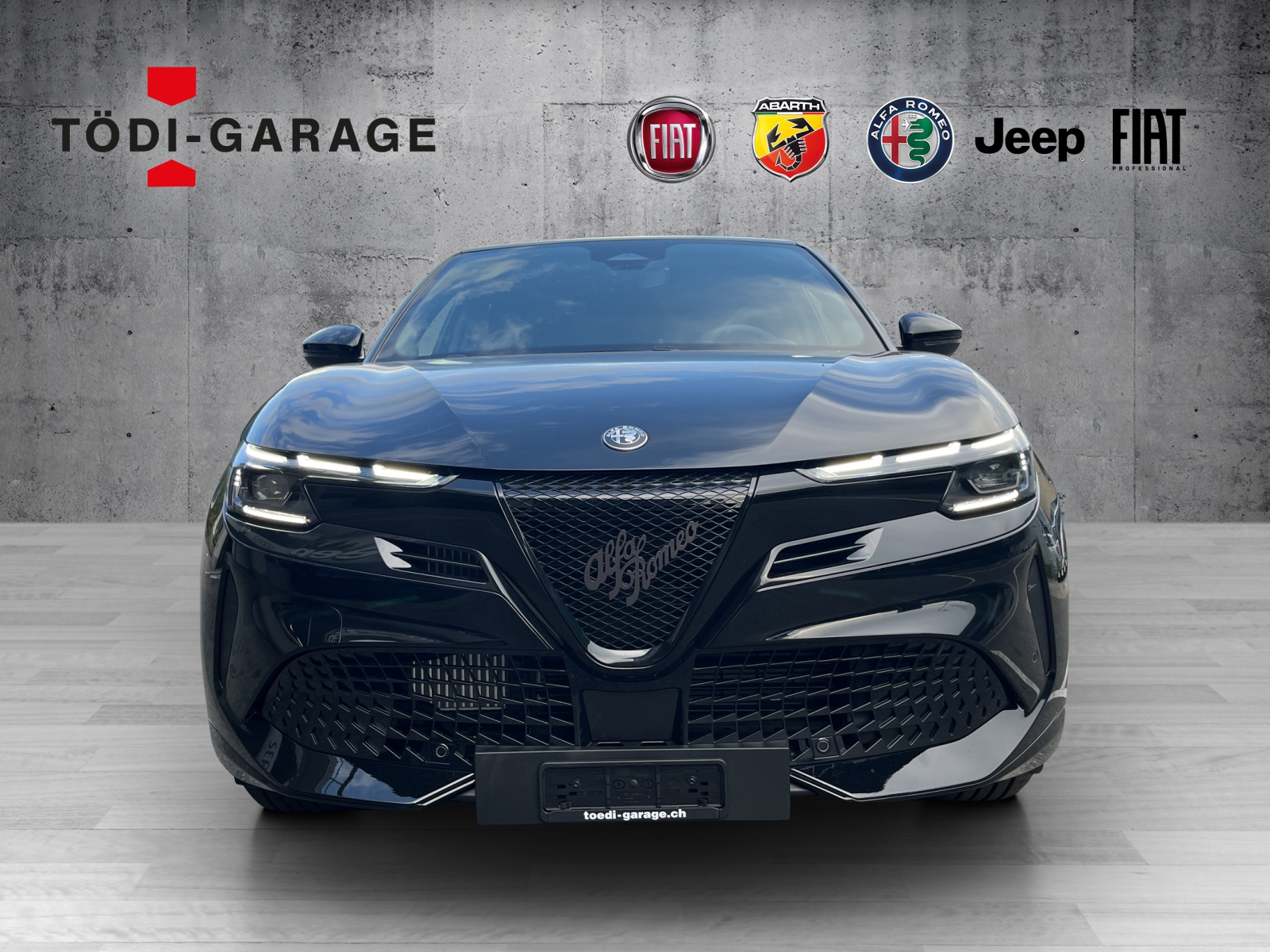 ALFA ROMEO Junior 1.2 TI Q4-image-1