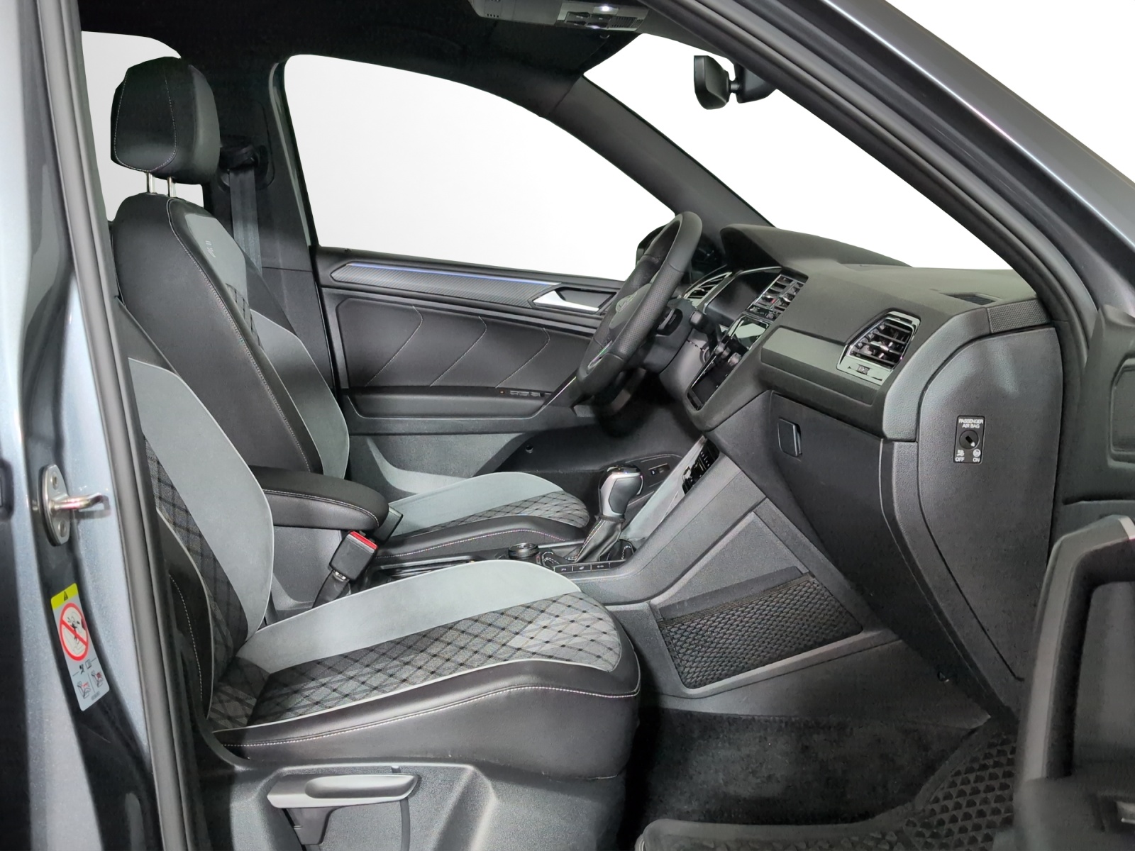 VW Tiguan Allspace 2.0TSI R-Line 4Motion DSG-image-6