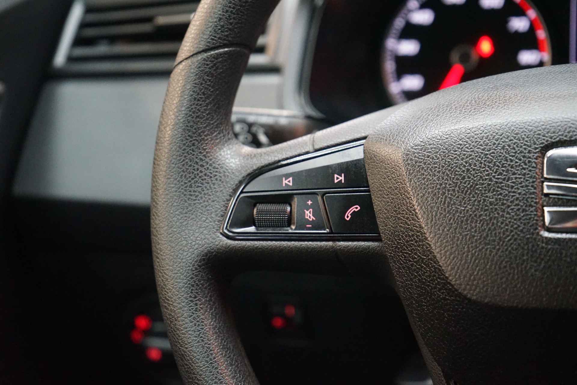 SEAT Ibiza 1.0 EcoTSI DSG Style-image-8