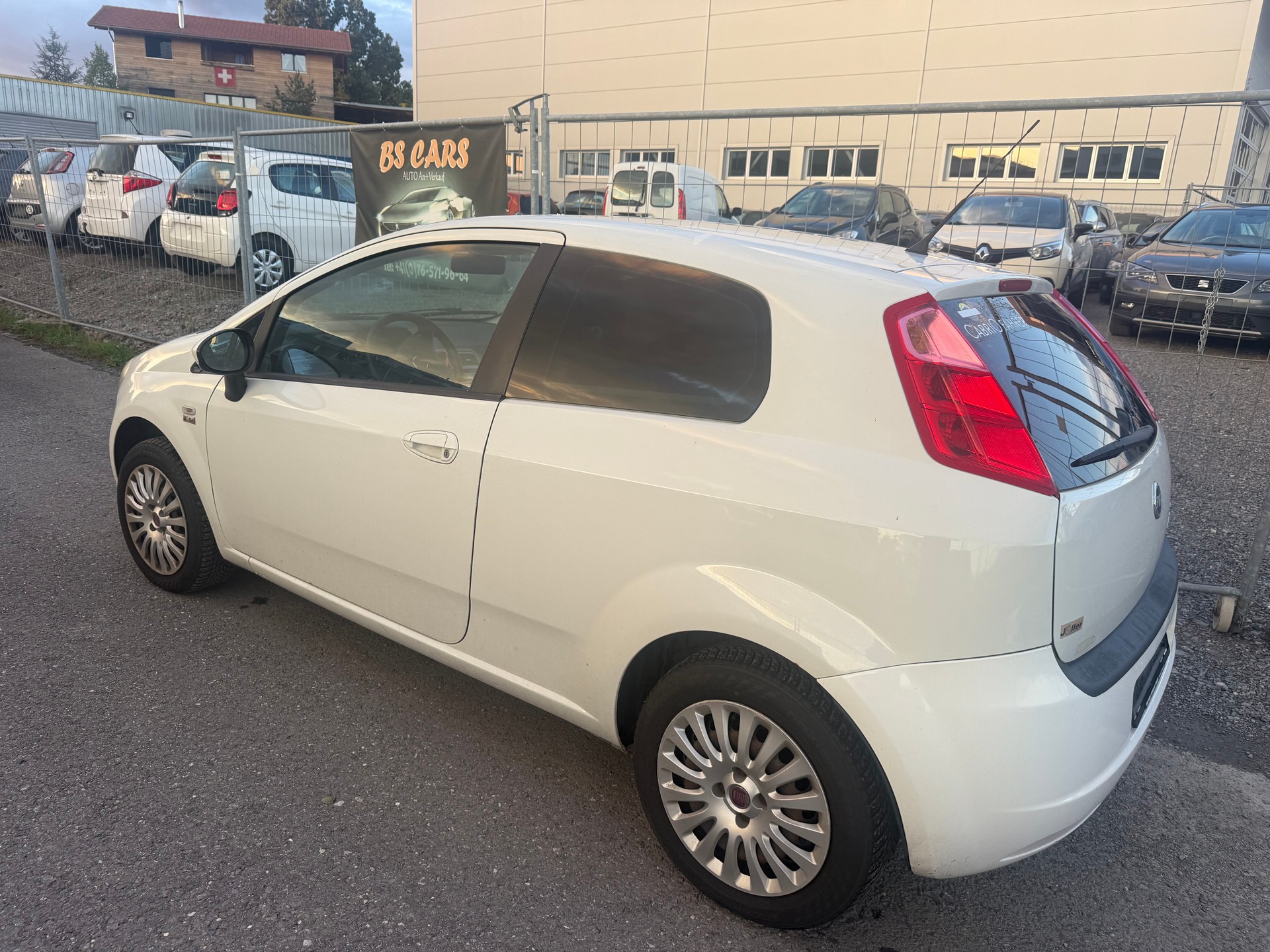 FIAT Punto 1.4 Dynamic-image-1