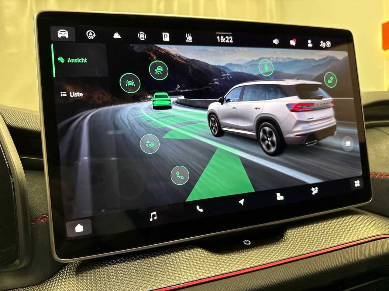 SKODA Kodiaq 2.0 TSI RS 4x4-image-10