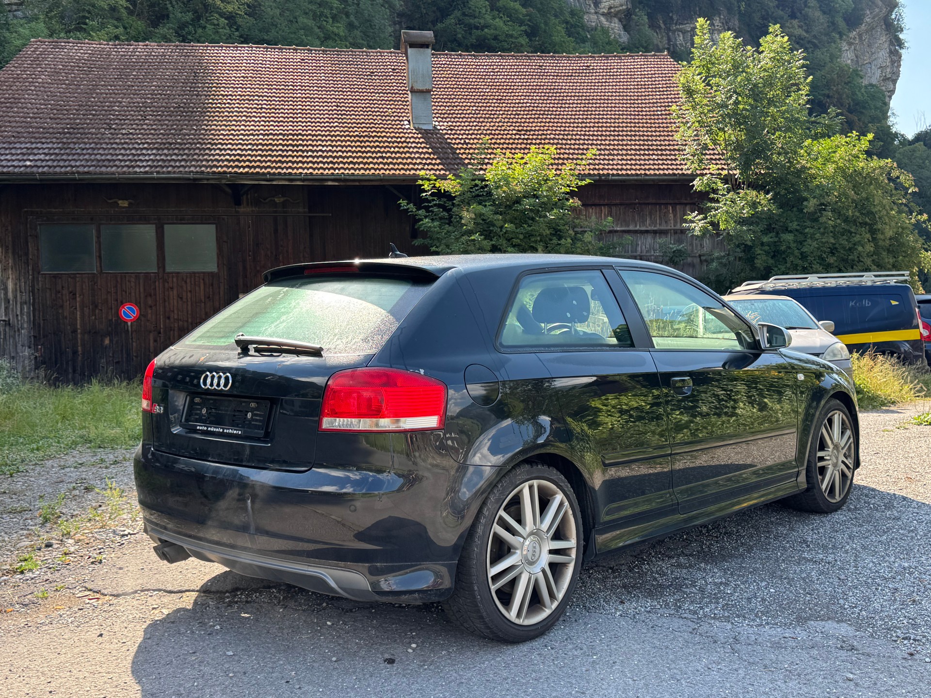 AUDI S3 2.0 Turbo FSI quattro-image-7
