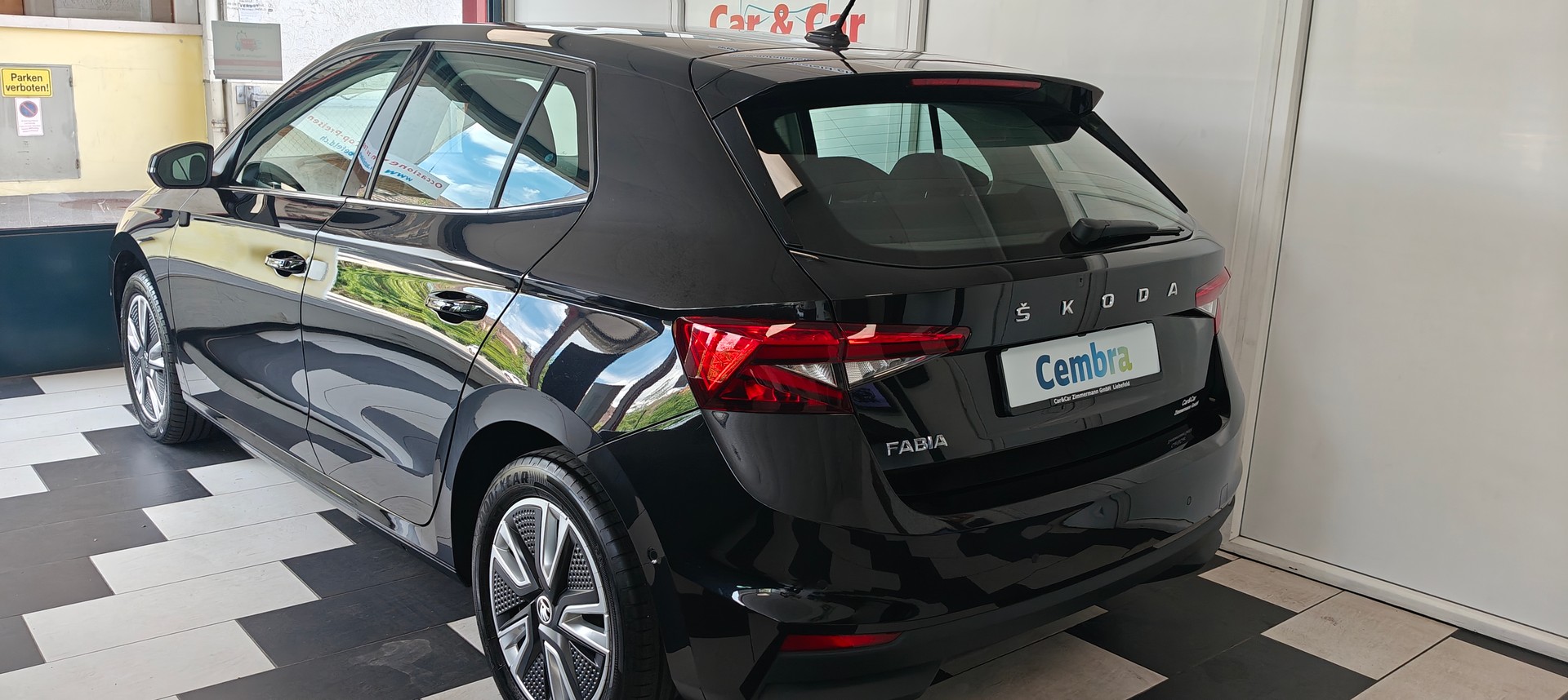 SKODA Fabia 1.0 TSI First Edition DSG-image-4
