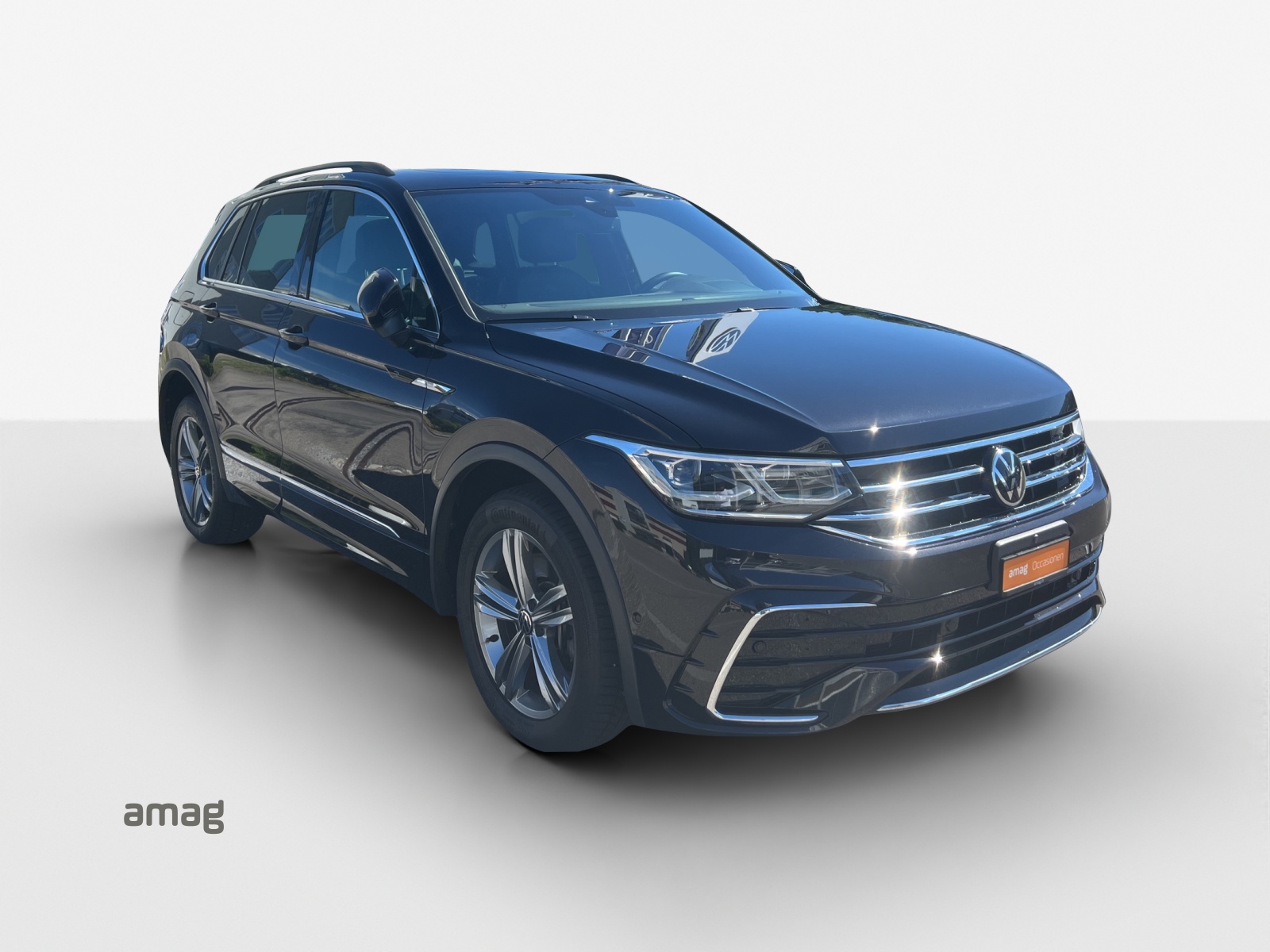 VW Tiguan 2.0 TDI SCR R-Line 4Motion DSG-image-5
