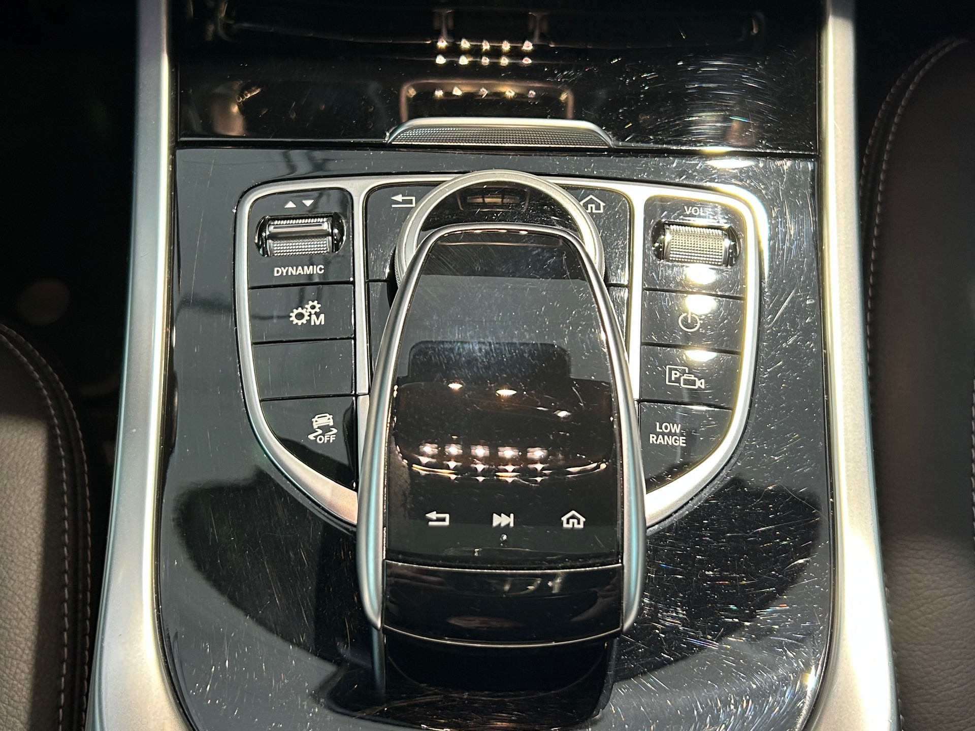 MERCEDES-BENZ G 350 d AMG Line 9G-Tronic !-image-22