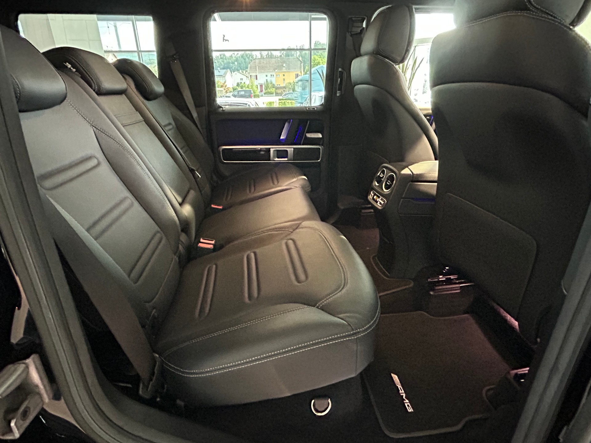 MERCEDES-BENZ G 350 d AMG Line 9G-Tronic !-image-11