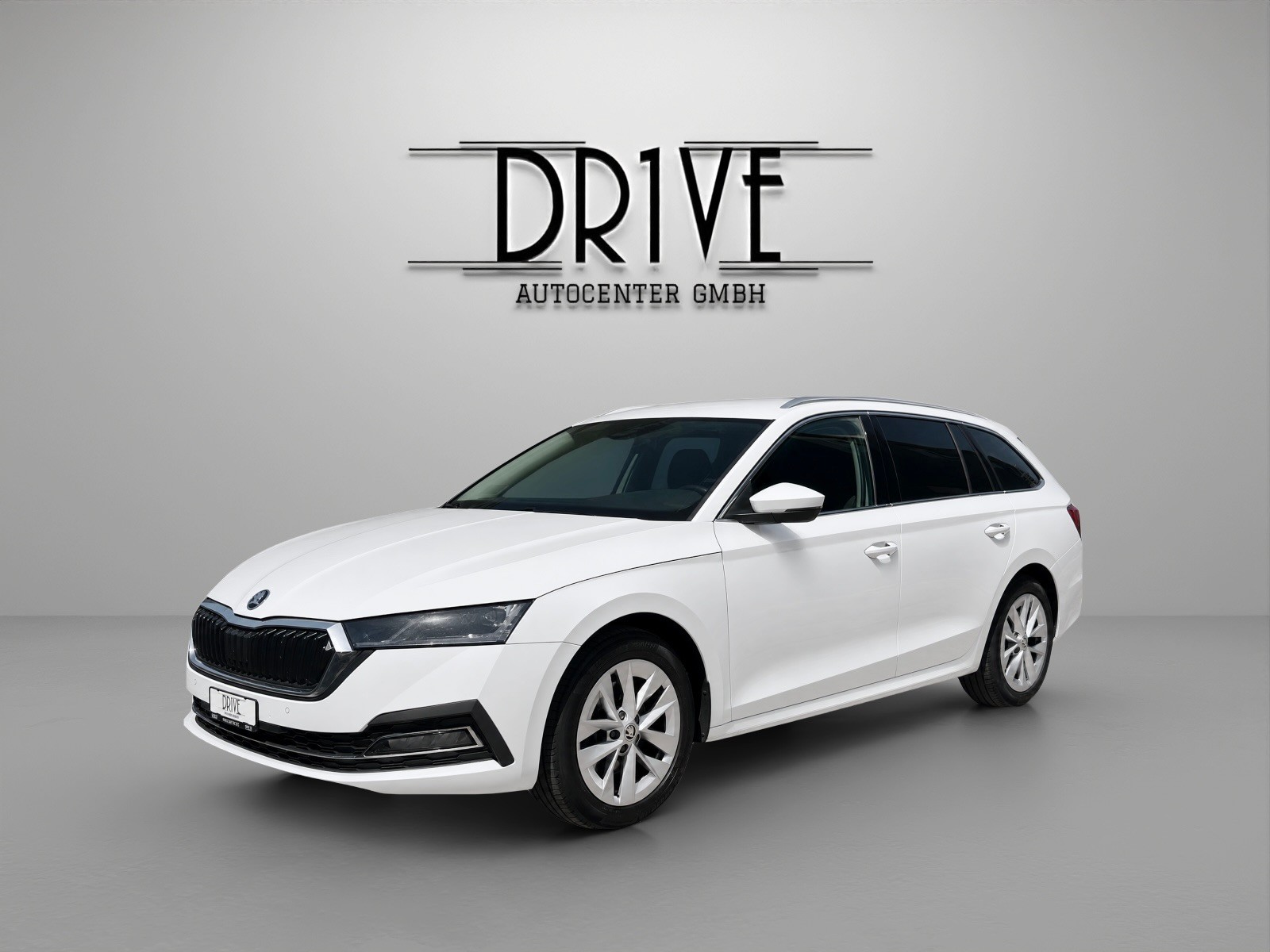 SKODA Octavia Combi 2.0 TDI DSG Ambition 4x4-image-0