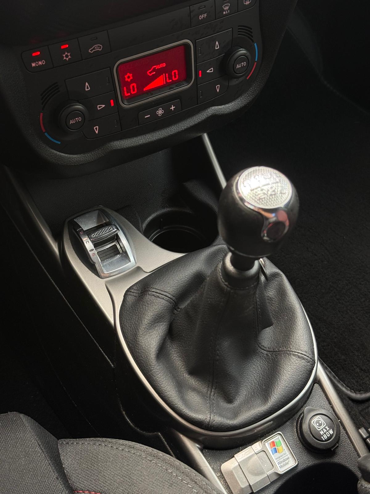 ALFA ROMEO MiTo 1.4 TB Distinctive / MFK 07.2025-image-13