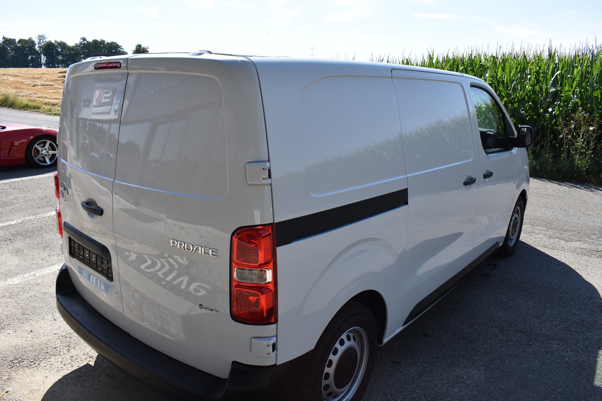 TOYOTA Proace EV 75kWh Medium Active-image-5