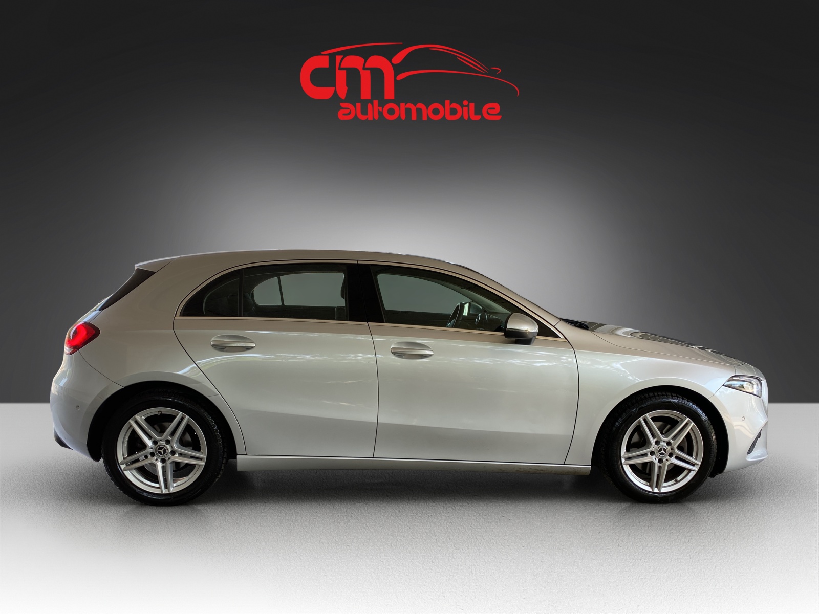 MERCEDES-BENZ A 200 Progressive-image-4