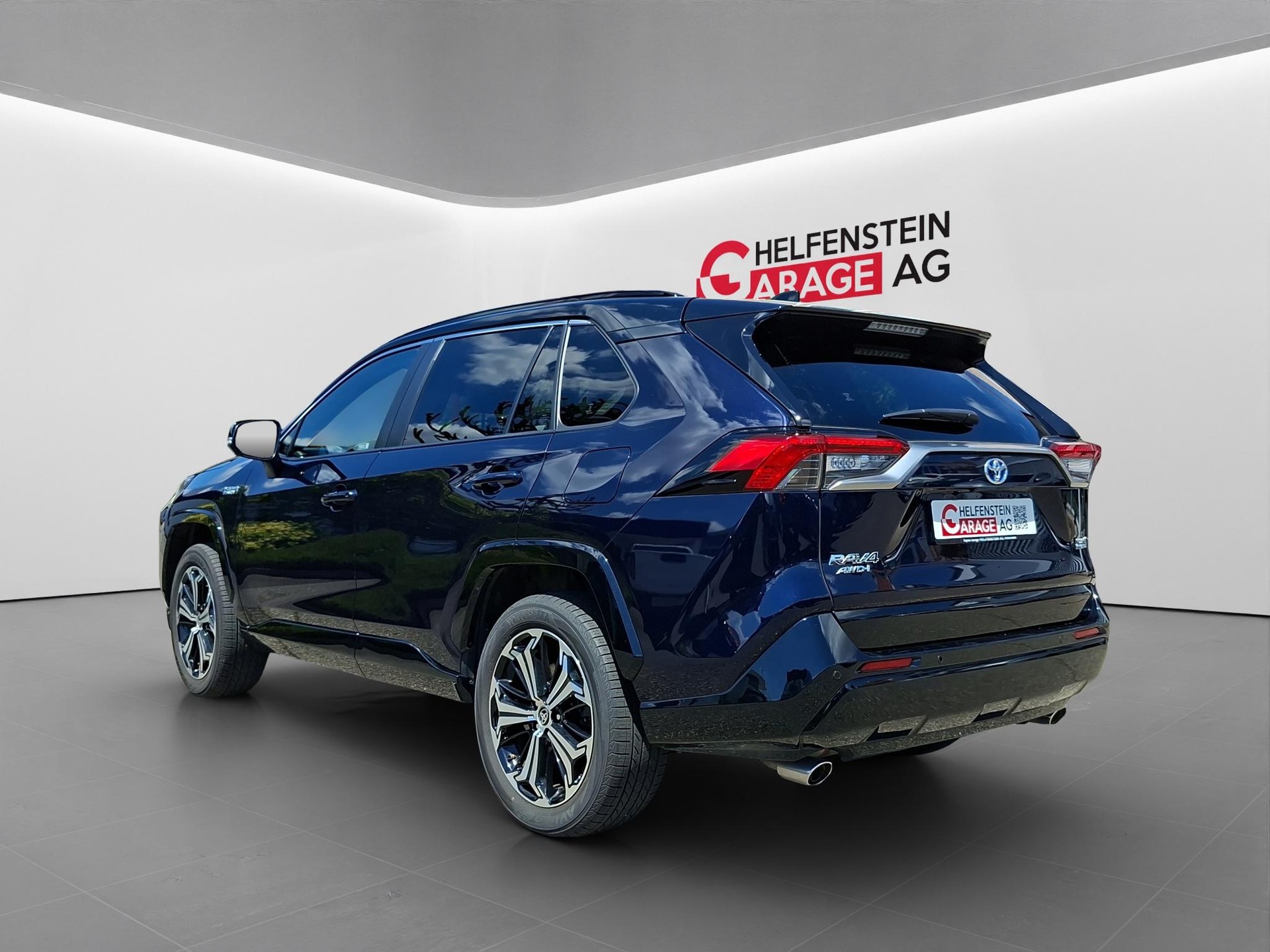 TOYOTA RAV4 2.5 Plug-In-Hybrid Platinum-image-2