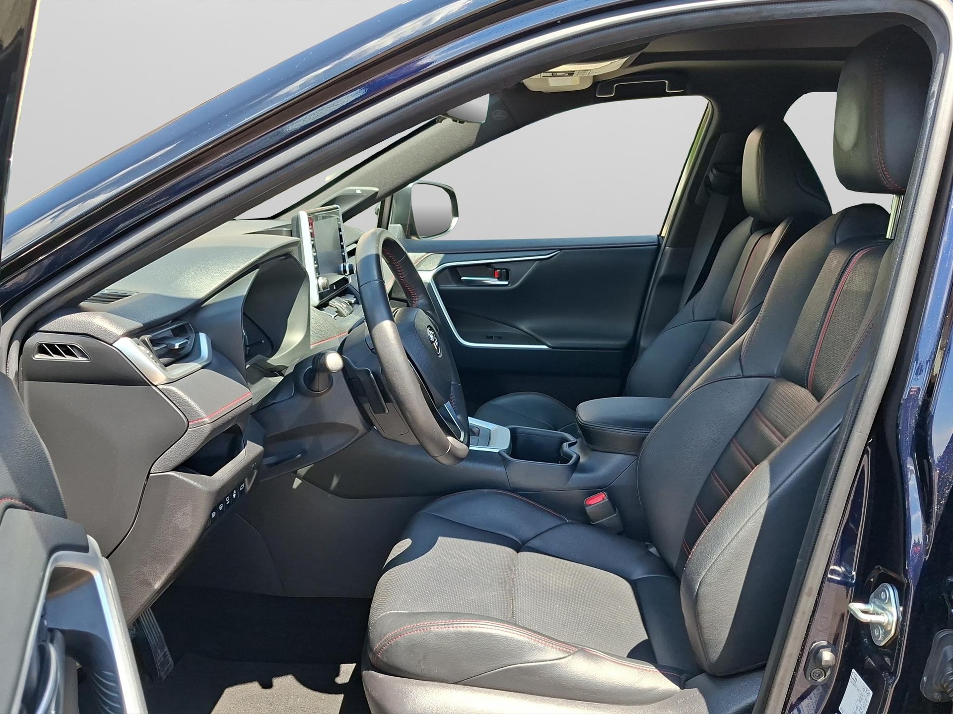 TOYOTA RAV4 2.5 Plug-In-Hybrid Platinum-image-8