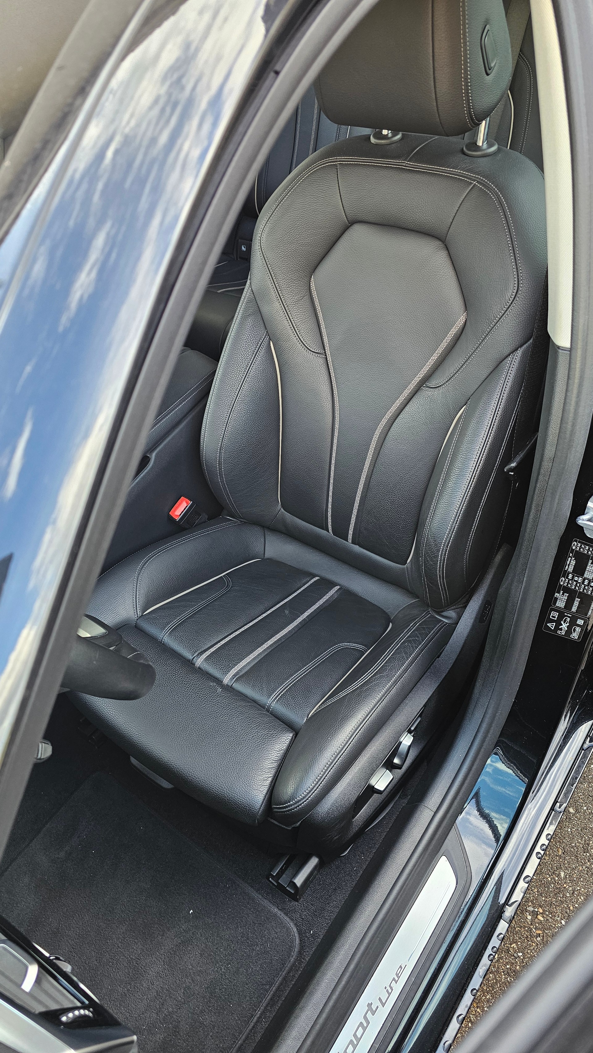 BMW 530d xDrive Touring Sport Line Steptronic-image-1