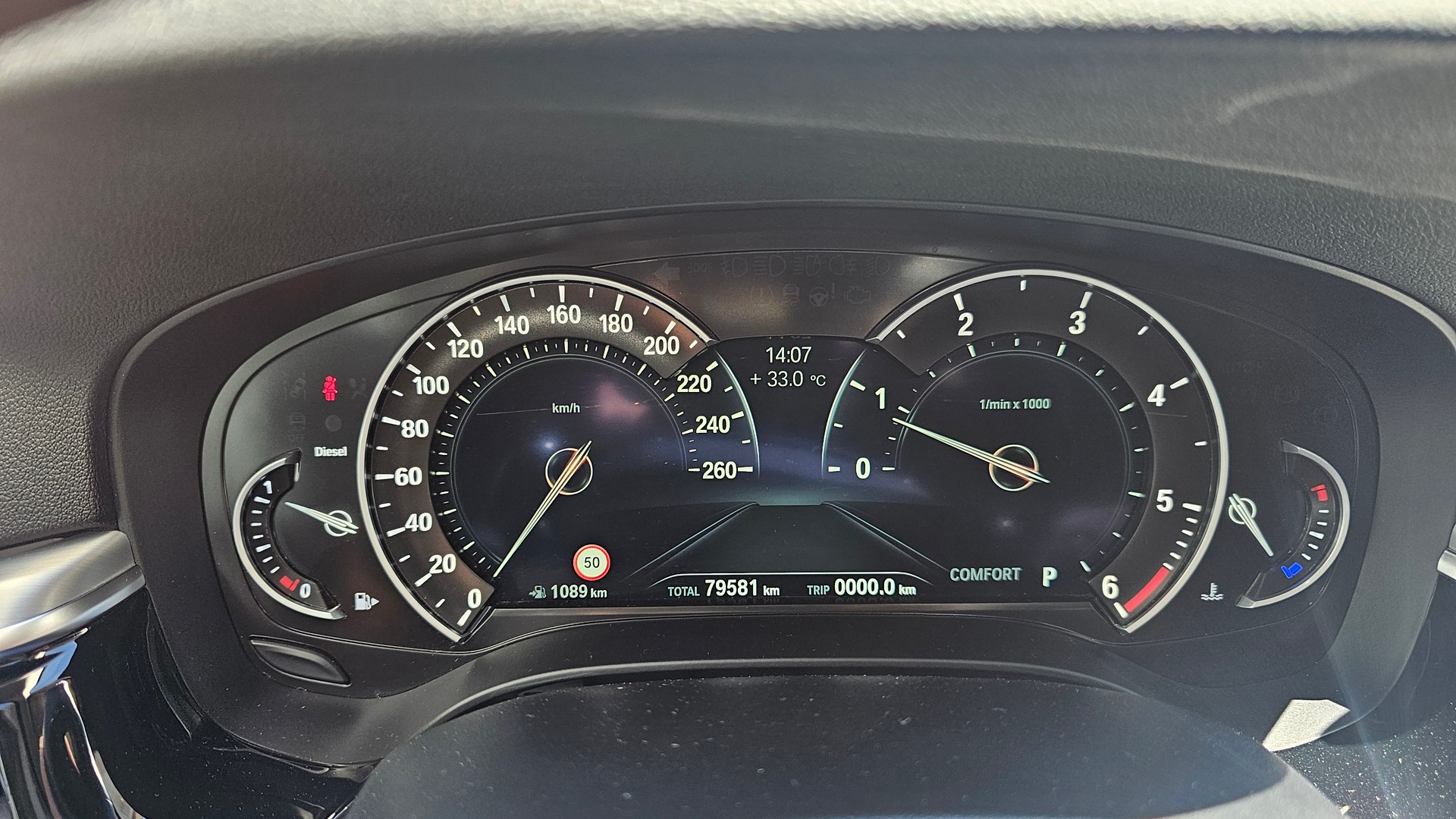 BMW 530d xDrive Touring Sport Line Steptronic-image-5