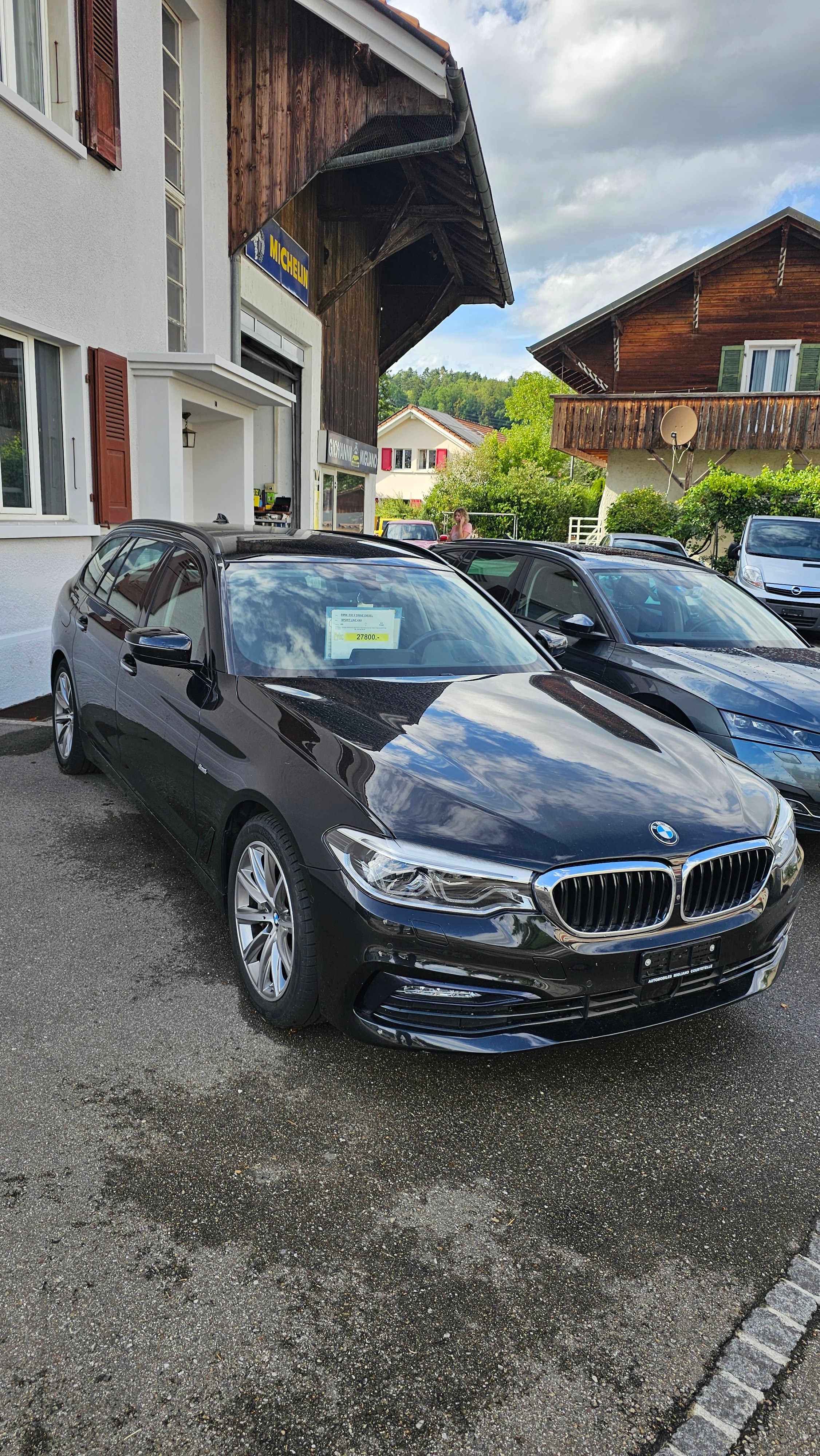 Car photo