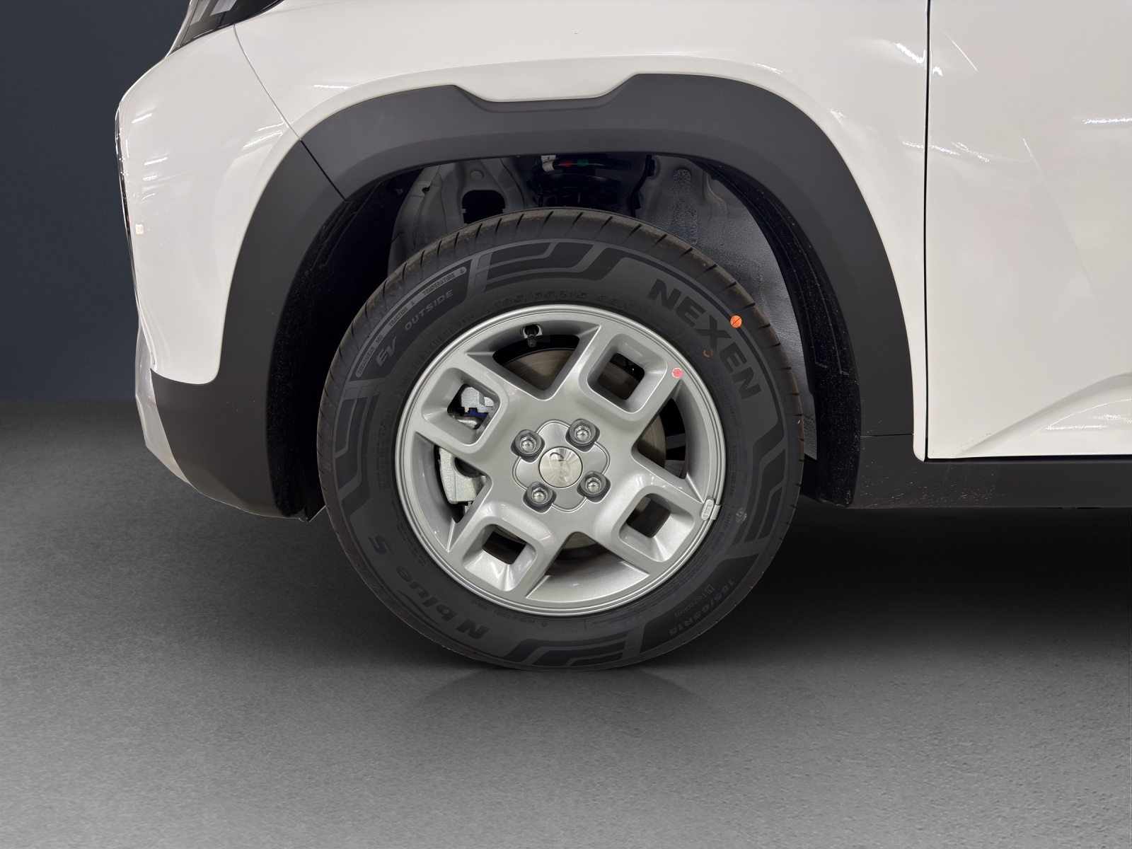 HYUNDAI Inster 49kWh Amplia-image-5
