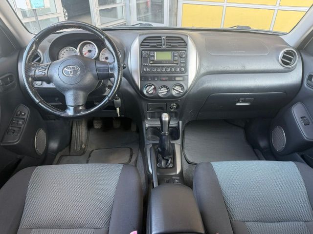 TOYOTA RAV-4 2.0 16V Linea Luna-image-9