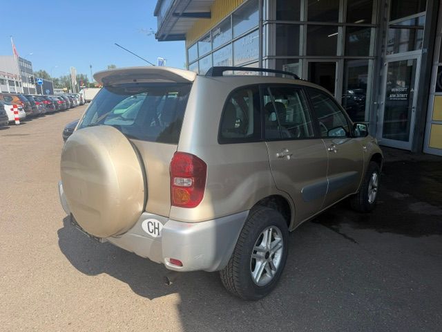TOYOTA RAV-4 2.0 16V Linea Luna-image-3