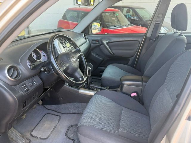 TOYOTA RAV-4 2.0 16V Linea Luna-image-5