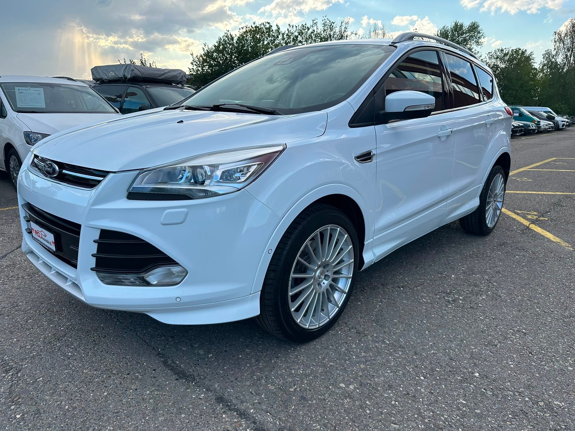 FORD Kuga 2.0 TDCi Titanium S 4WD PowerShift-showroom-element-1