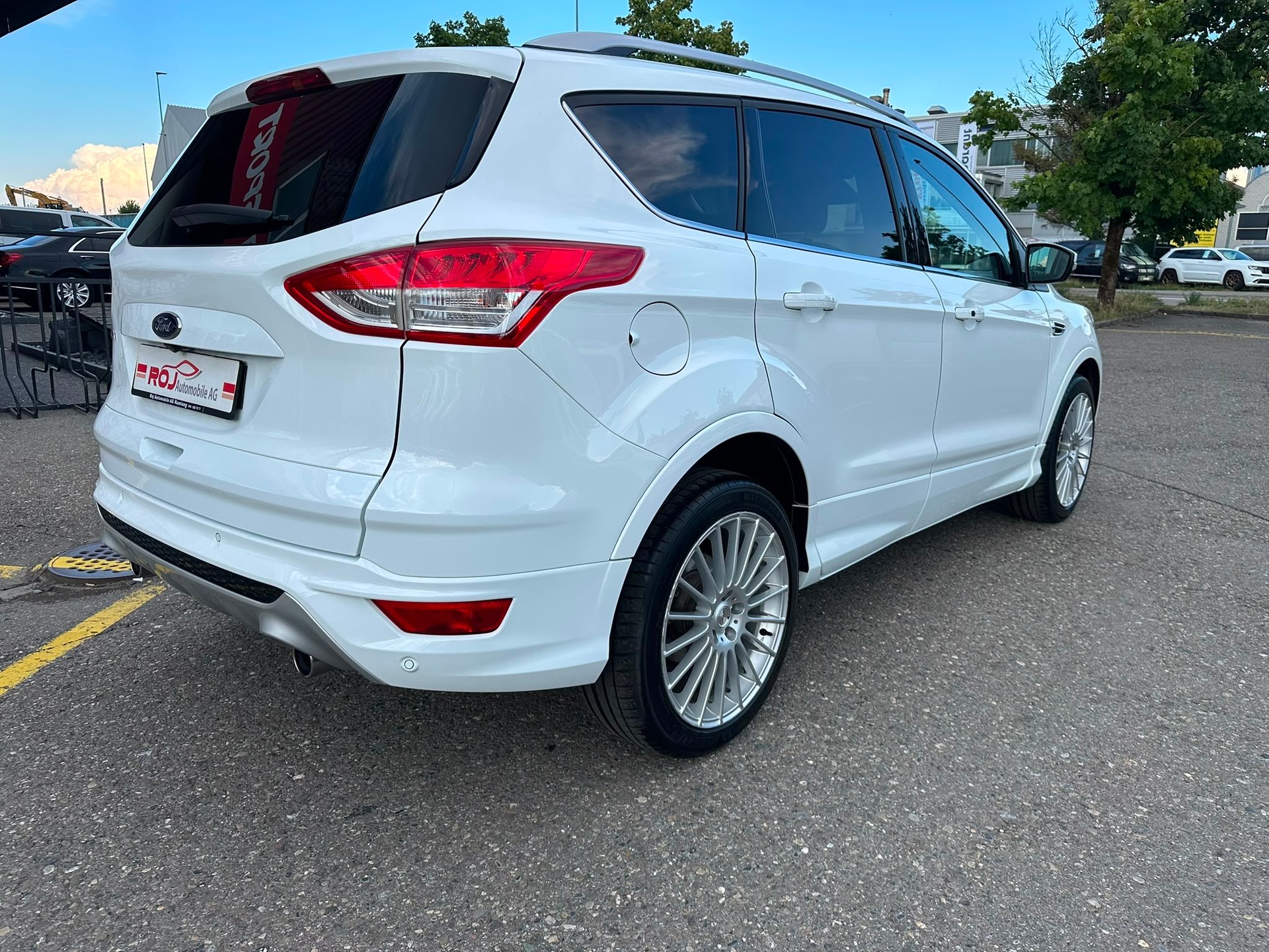 FORD Kuga 2.0 TDCi Titanium S 4WD PowerShift-image-5