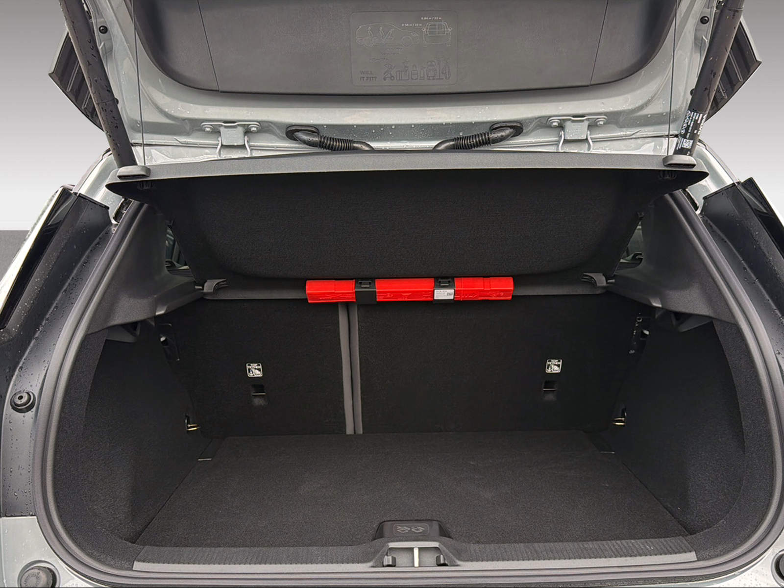 VOLVO EX 30 E60 Twin Ultra Performance Sw. Black Ed. AWD-image-4