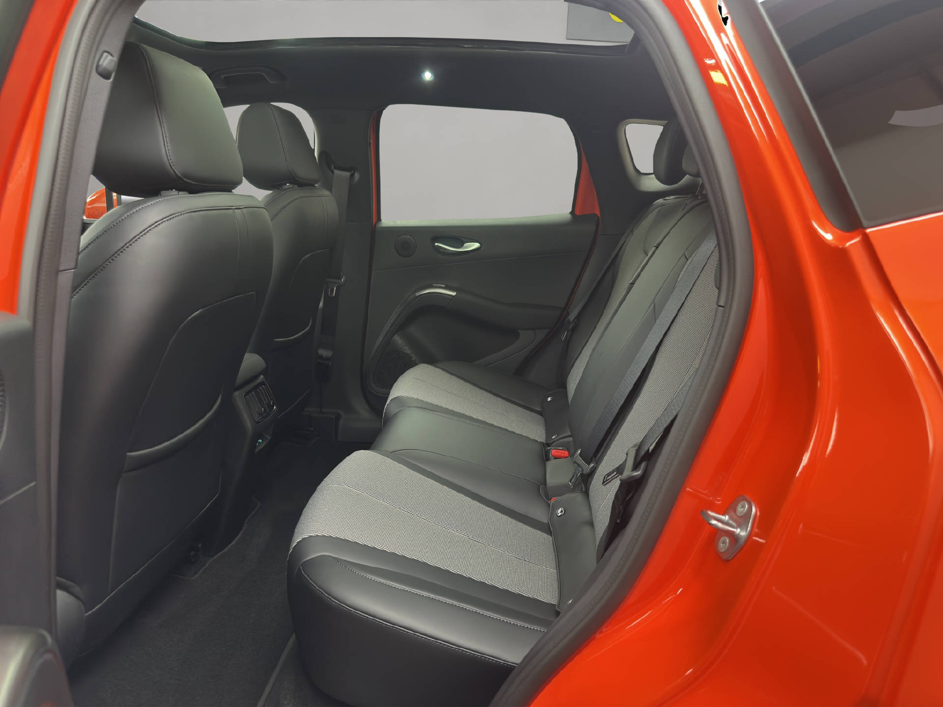 BYD Dolphin G DM-i Comfort-image-9